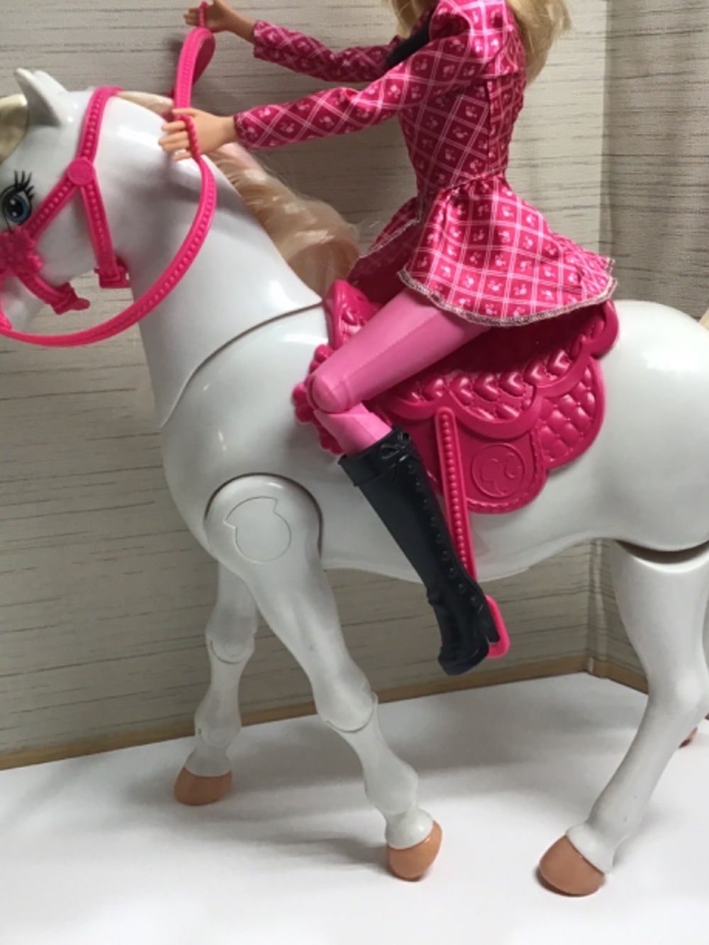 2013 Barbie Doll Pony Tale Sister Horse - Picture 10 of 10
